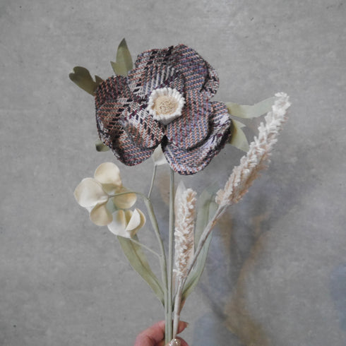 LOVECO bouquet blue check & white