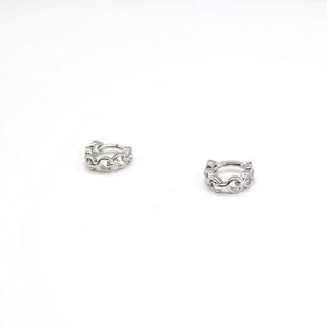 Deformed chain pierce earrings